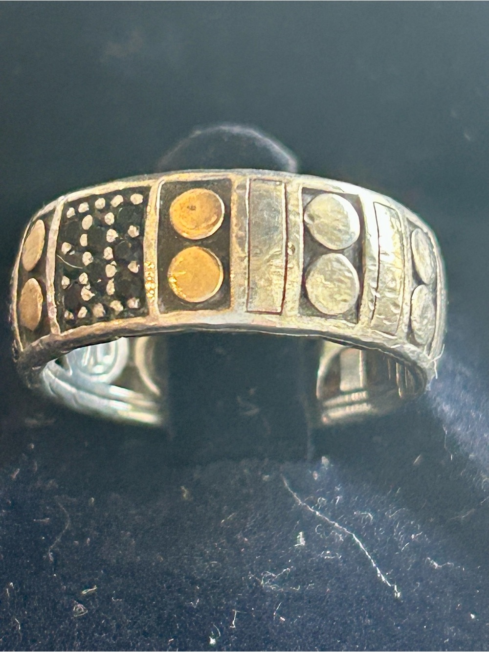 John Hardy Accent Band Ring - black diamonds , Gold & silver. Size 7 - Picture 2 of 8